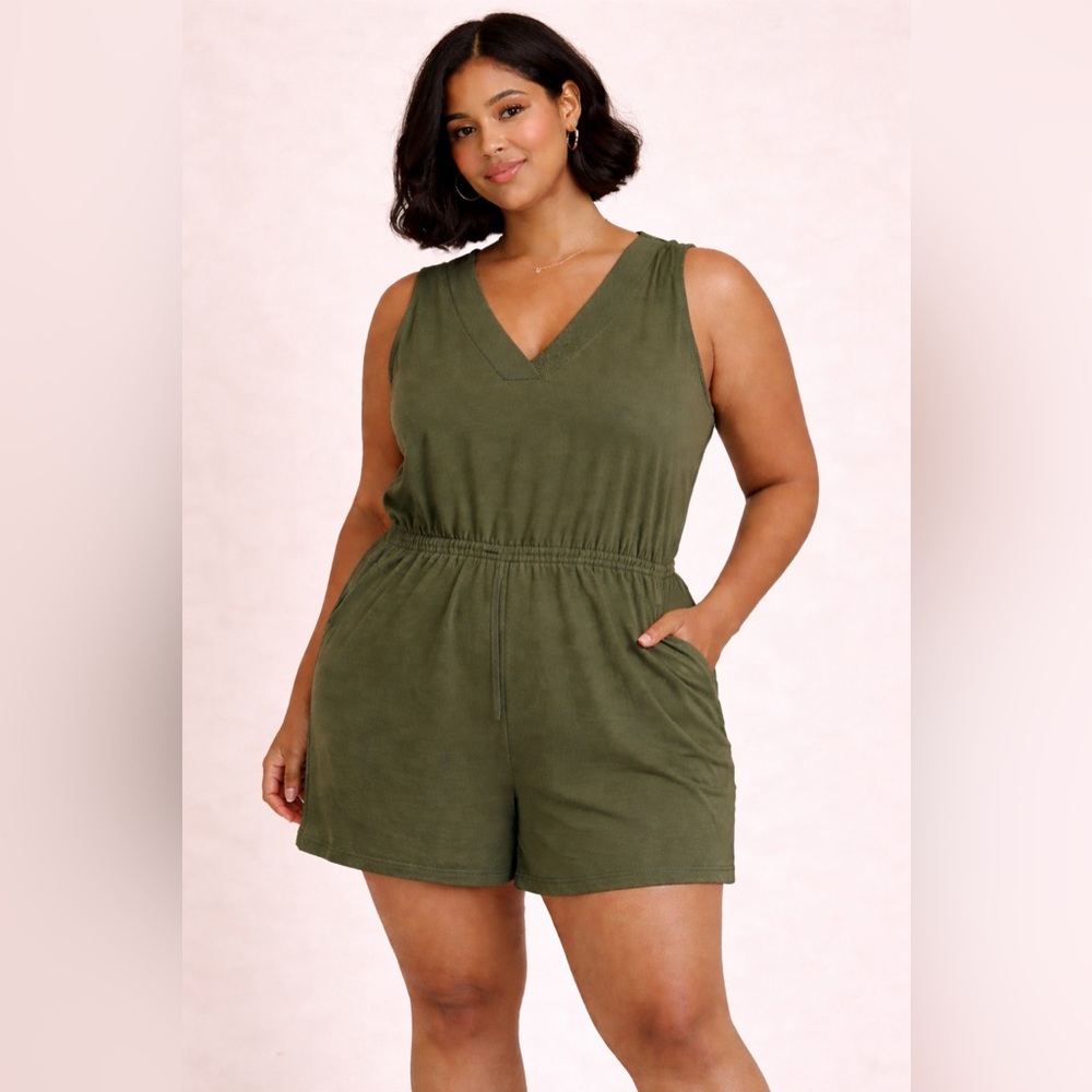 Zenana 1X Cotton Olive Green Sleeveless Romper Casual Lounge Summer Essential